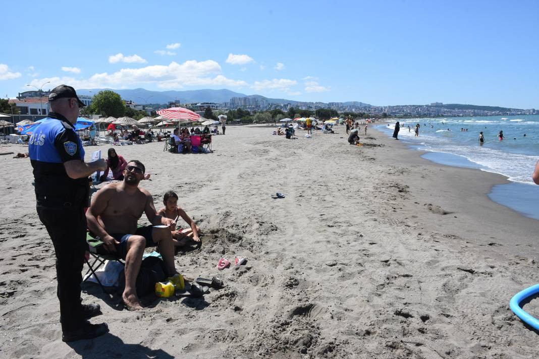 Denize girenleri havadan, karadan ve denizden uyardılar - Resim: 4